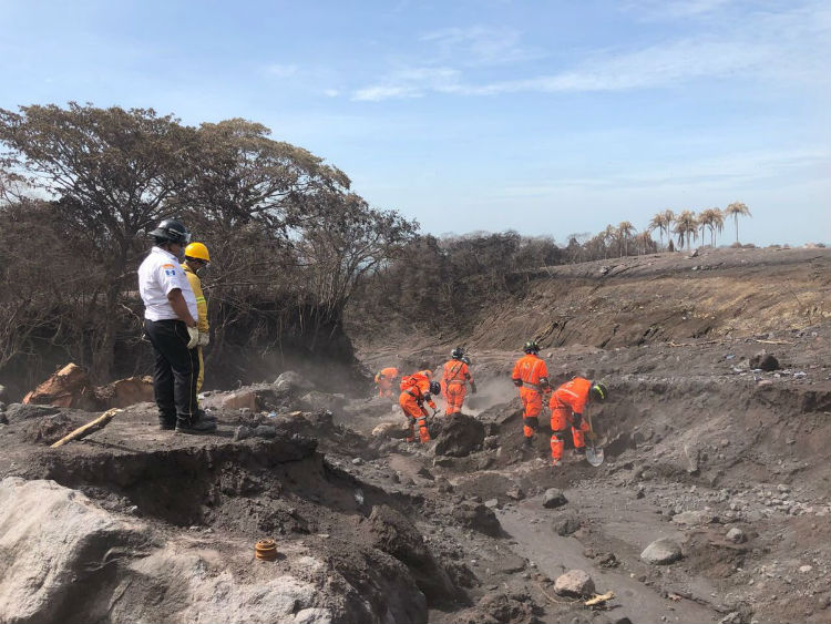 ¡Alerta! Se registran 9 explosiones en el Volcán de Fuego en Guatemala