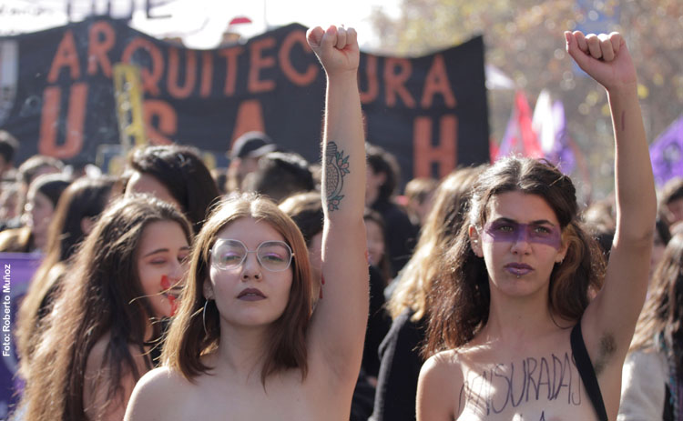 «Necesitamos un feminismo de clase»: Masiva nueva marcha contra la violencia hacia las mujeres