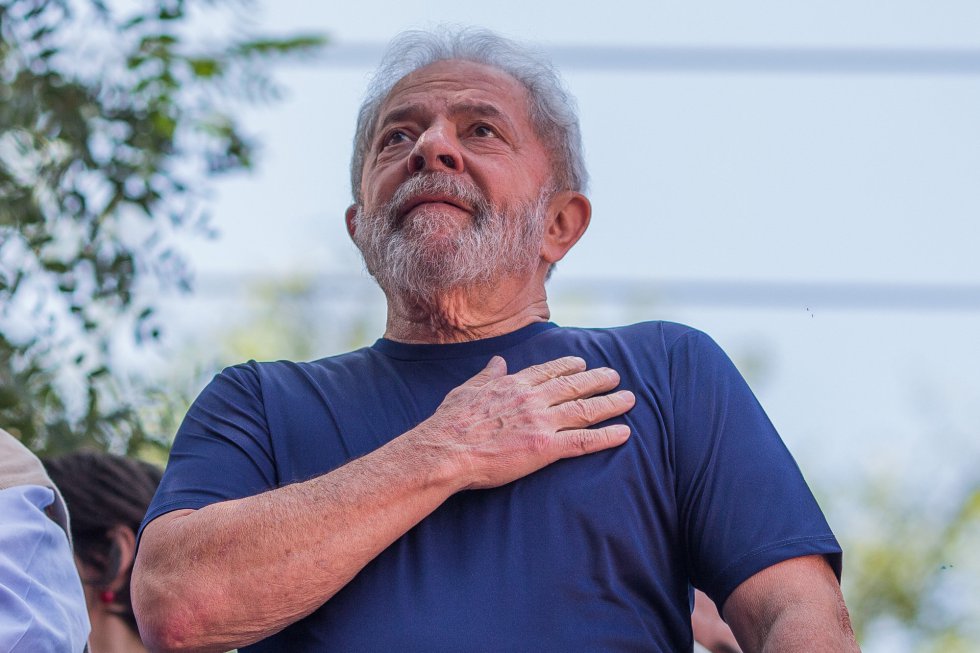 Partido de los Trabajadores inscribe precandidatura de Lula da Silva
