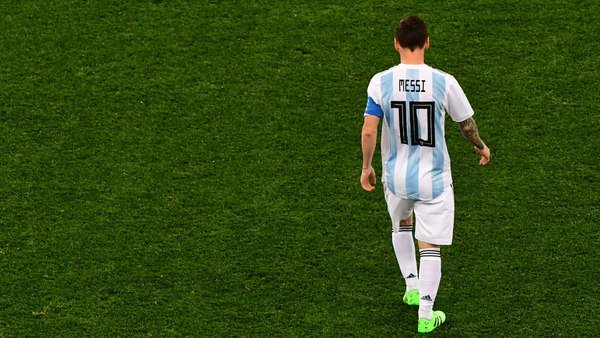 Argentina sobrevive en el Mundial gracias a Nigeria