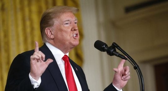 Trump ordena preparar nuevo golpe en su guerra comercial con China