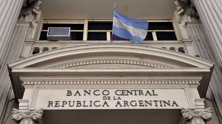 ¿Qué hay detrás de la salida de Sturzenegger del Banco Central de Argentina?