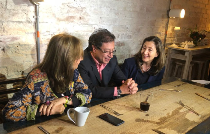 Ingrid Betancourt se unió a Gustavo Petro para romper las cadenas de la guerra