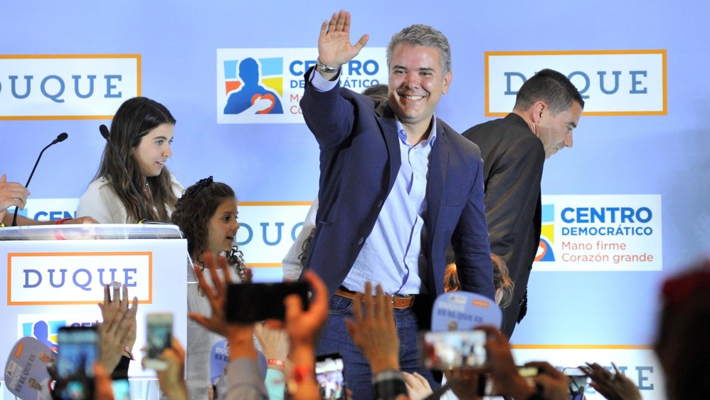 Reagrupamiento de la derecha prevaleció en las elecciones colombianas de este domingo