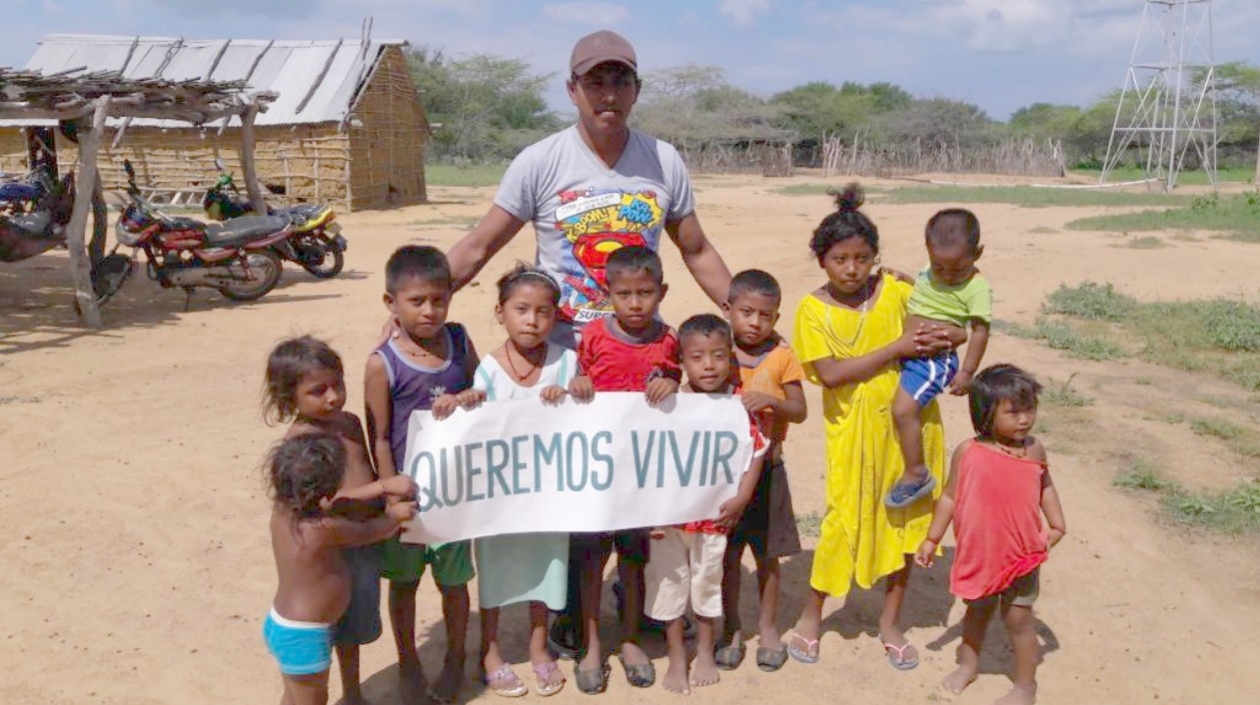Santos y su Gobierno vulneran derechos de los niños en La Guajira