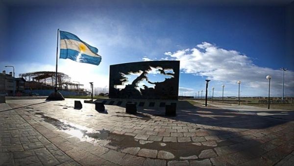 Los gobiernos de Reino Unido ignoran resoluciones de la ONU respecto a Malvinas