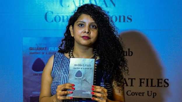 Trolles informáticos amenazan la vida de la periodista Rana Ayyub