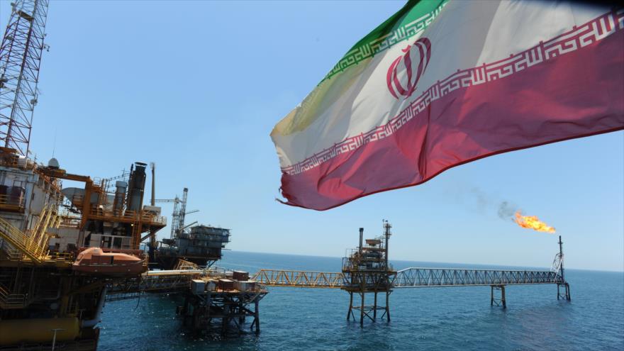 Irán rechaza la orden de Trump a OPEP de aumentar producción de petróleo