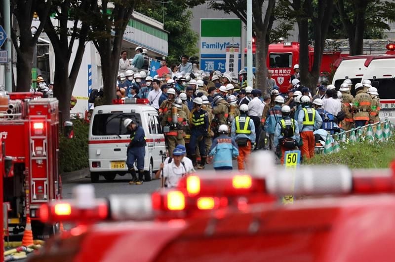 Mueren cuatro nipones y 40 están gravemente heridos por incendio en Tokio