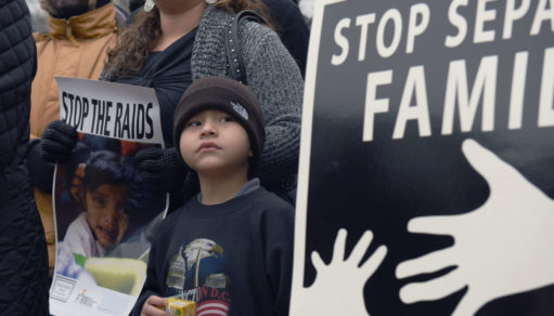 Estados Unidos deporta a padres migrantes y se queda con sus hijos