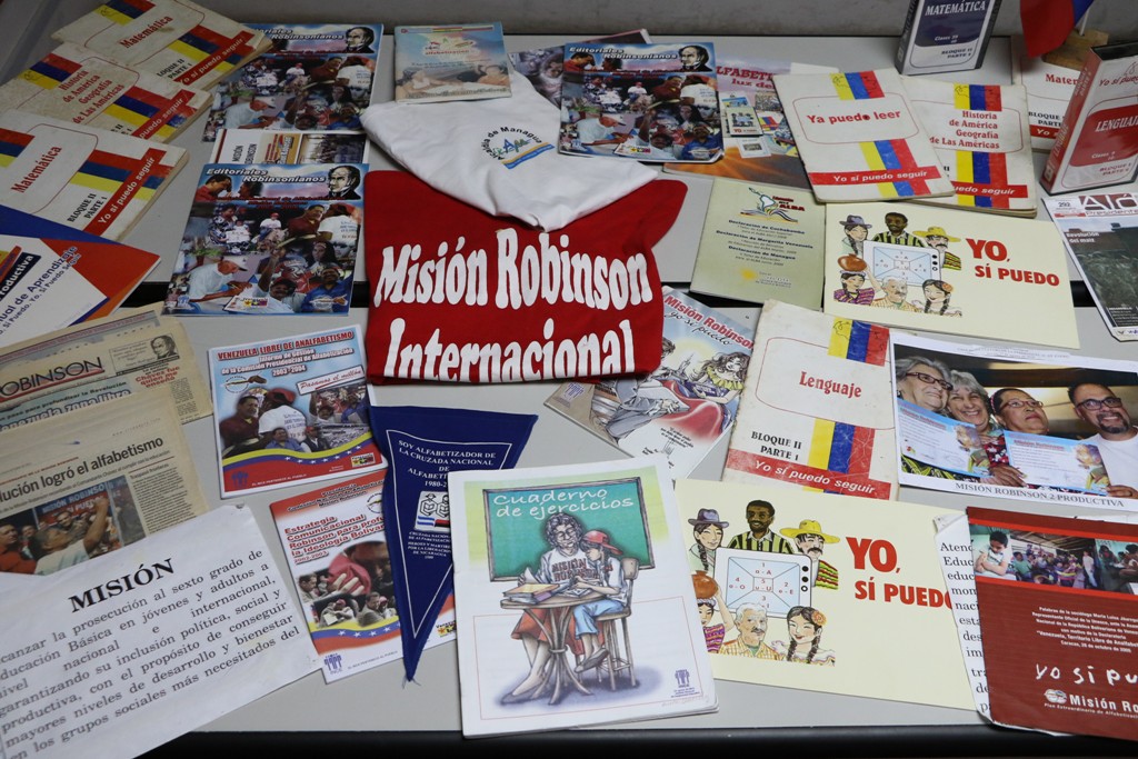 Misión Robinson: 15 años venciendo el analfabetismo
