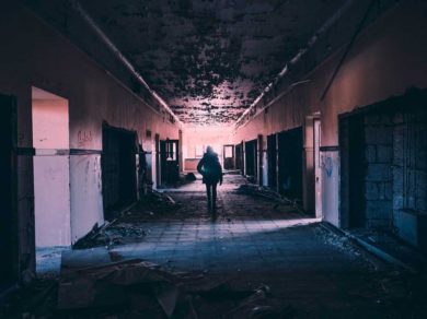 ¡Auxilio, veo fantasmas! 10 señales para saber si tu casa está embrujada