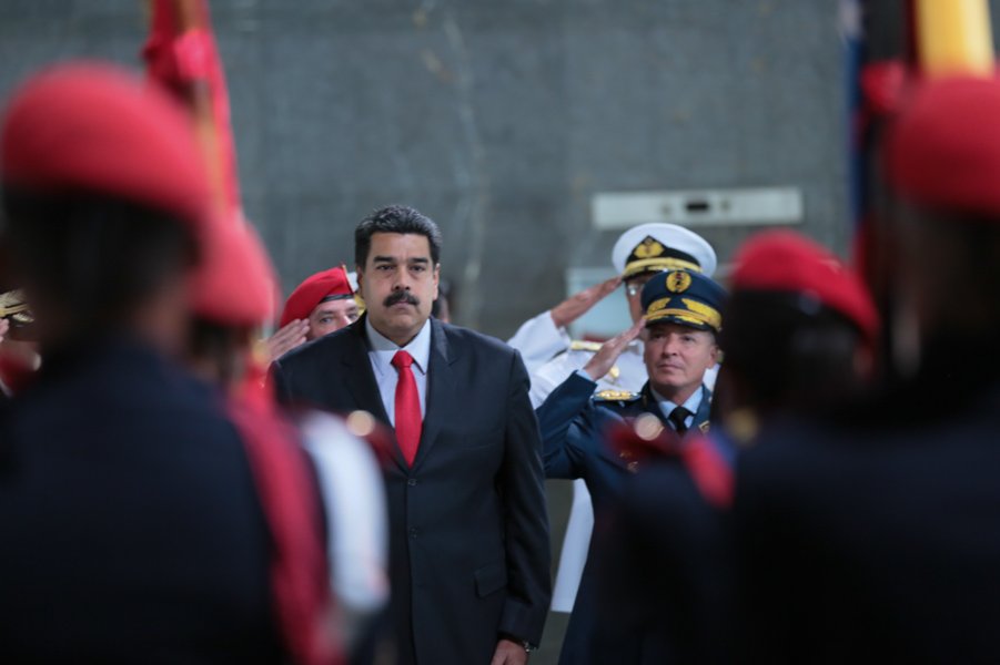 Maduro alertó a la FANB sobre una incursión paramilitar a Venezuela