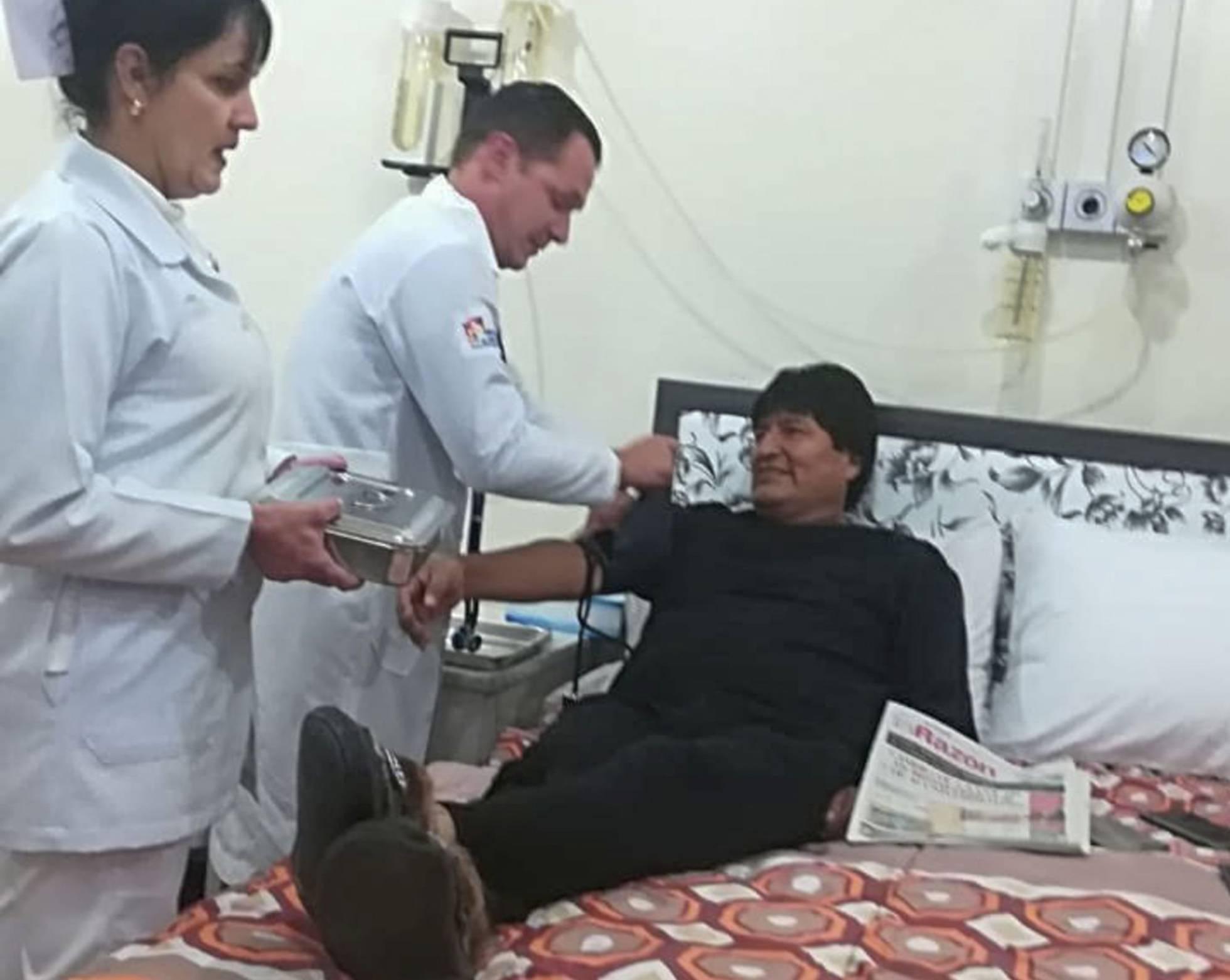 Presidente de Bolivia Evo Morales reapareció luego de 24 horas de su operación