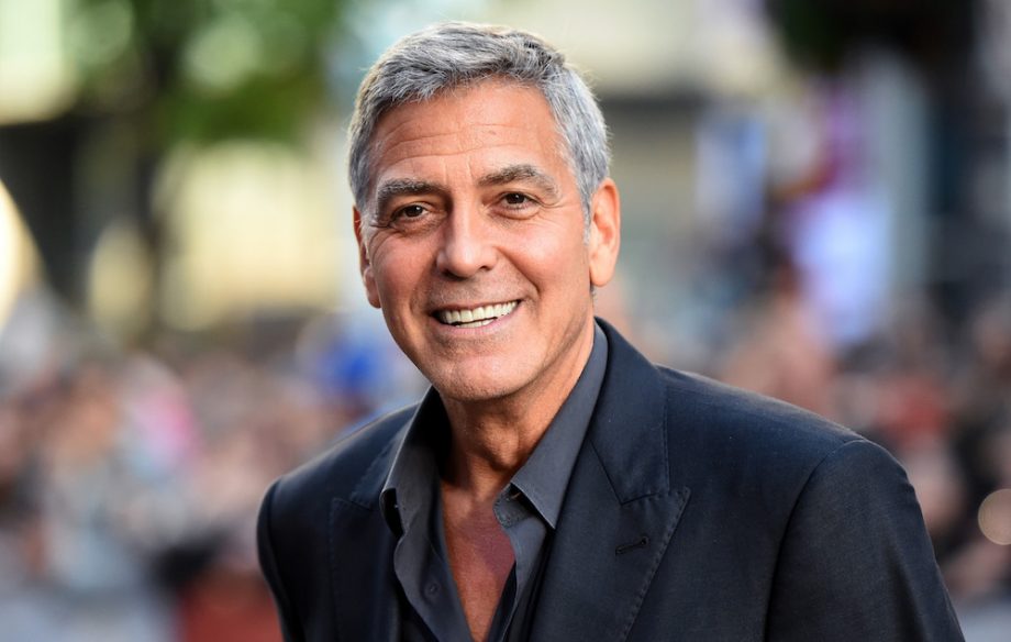 George Clooney sufrió un accidente de moto en Italia