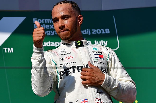 Hamilton se lleva el Gran Premio de Hungría y se despega de Vettel