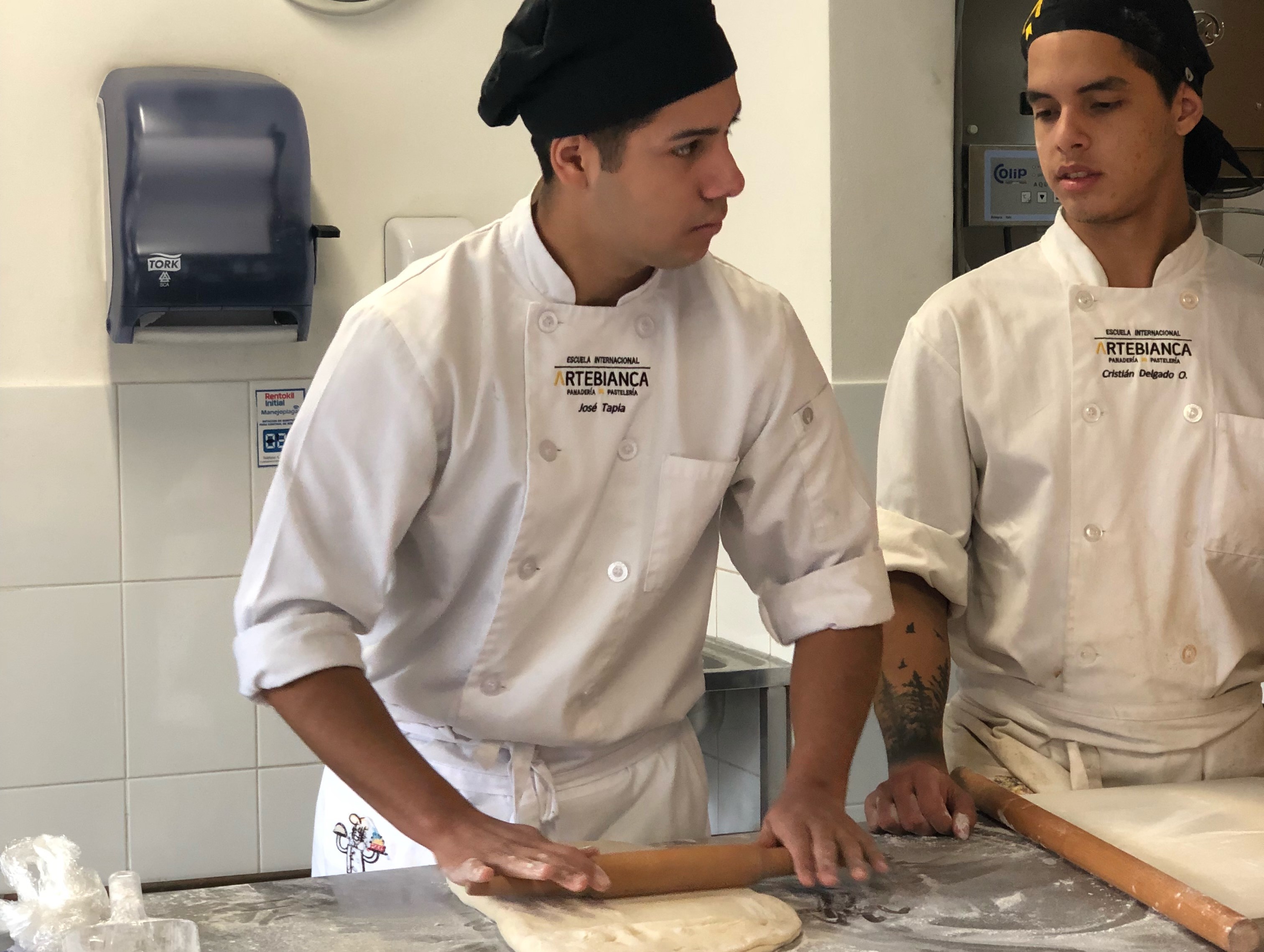 Lanzan beca para premiar a los talentos en panadería y pastelería de Chile