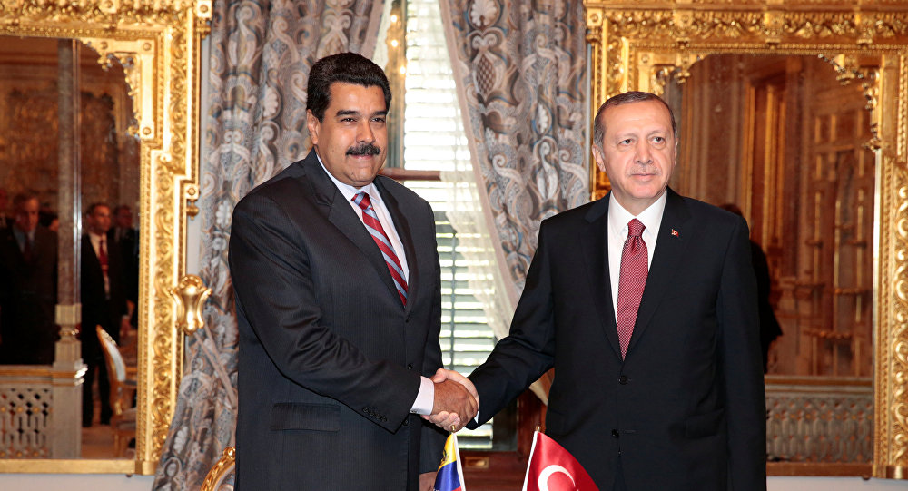 Presidente Maduro anuncia uso del petro en inversiones entre Venezuela y Turquía