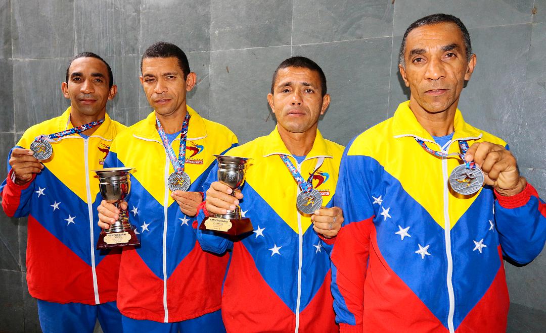 Atletas paralímpicos venezolanos lograron podio en maratón de Argentina