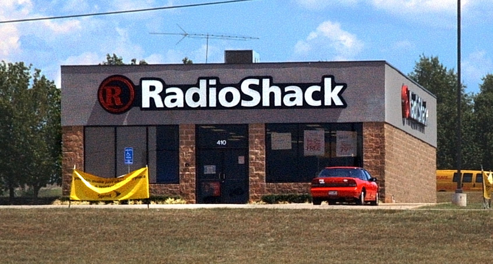 RadioShack volverá a abrir después de su quiebra en 2017