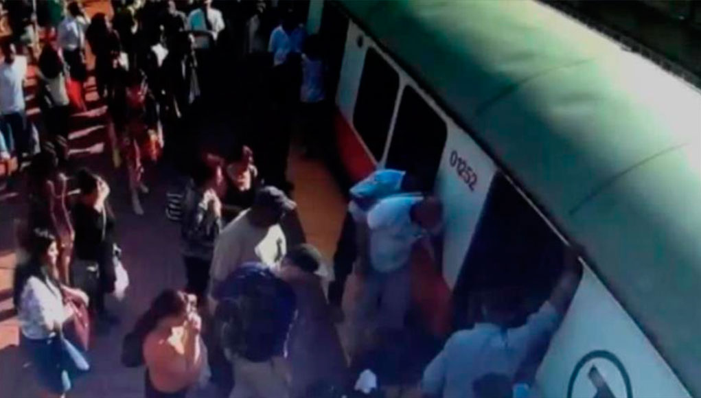 Accidente de mujer en tren desenmascara el sistema de salud en EE. UU. (+VIDEO)