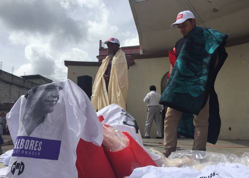 Caos previo a las votaciones mexicanas: Queman y compran votos con un saldo de tres muertos