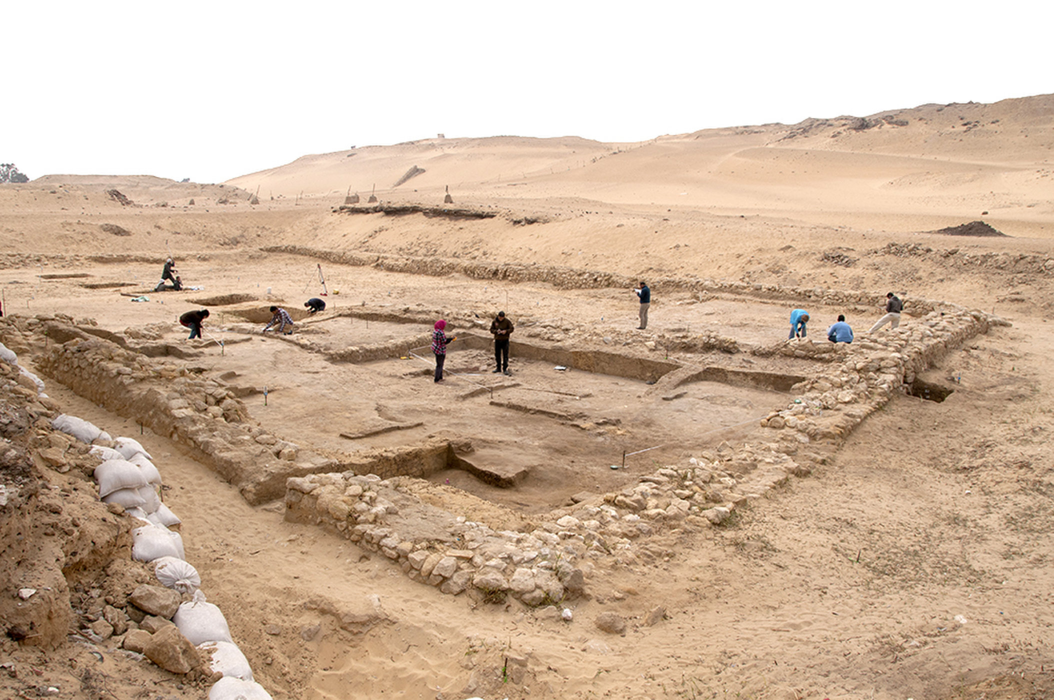 Se encontraron dos casas de 4.500 años de antigüedad cerca de las pirámides en Egipto