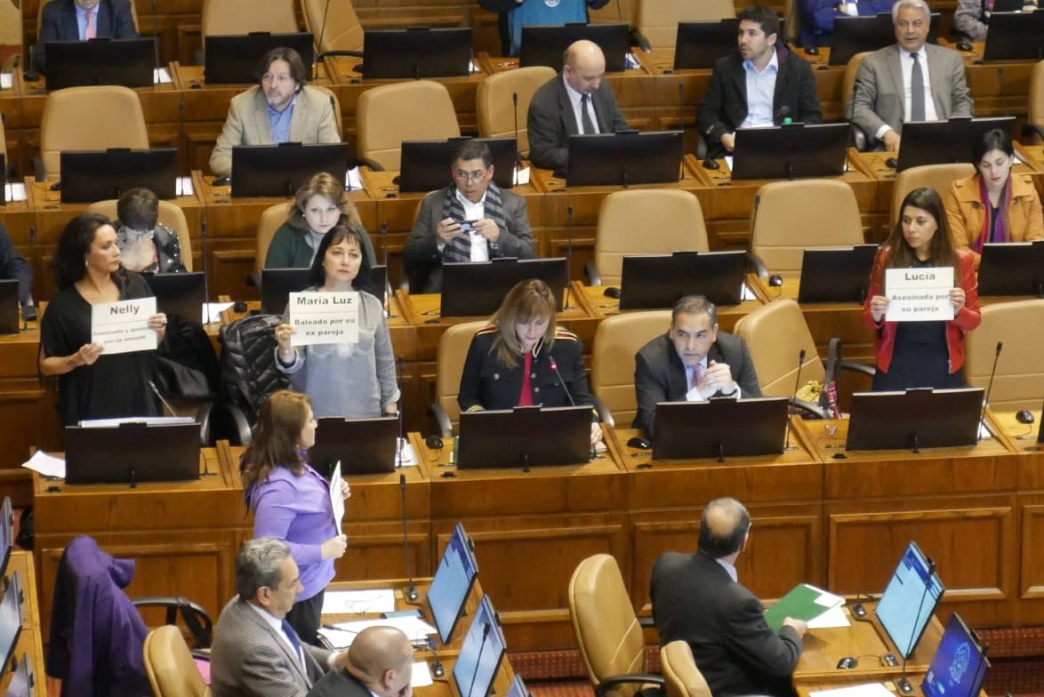 Violencia contra las mujeres protagoniza sesión especial de la Cámara de Diputados