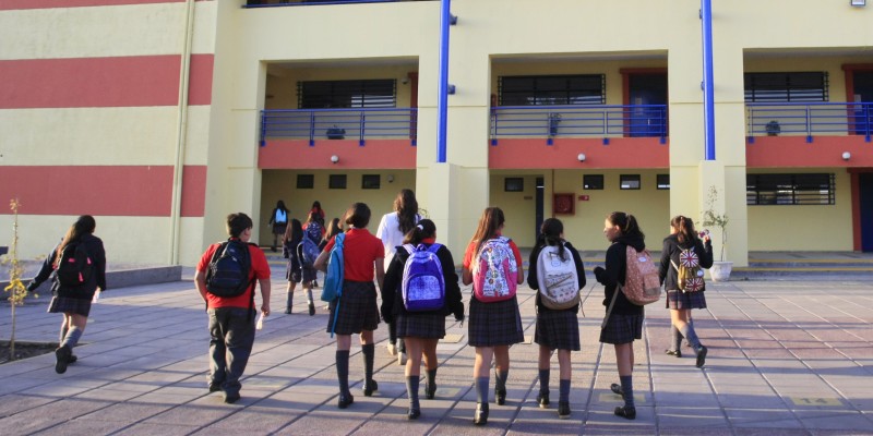 Educación: Aumentan denuncias de discriminación por identidad de género en los colegios
