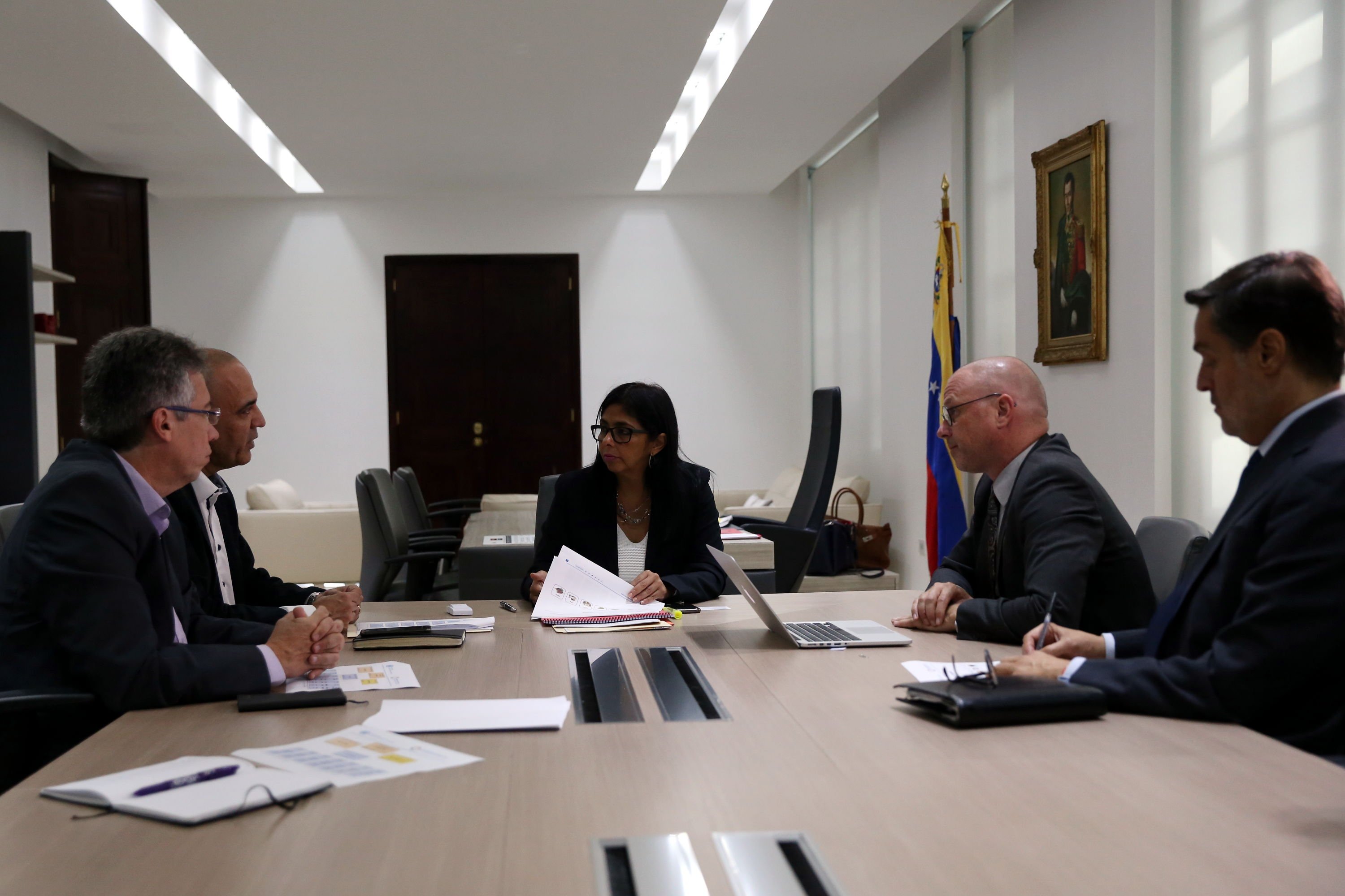 Venezuela y la ONUDI afinan planes para el desarrollo industrial