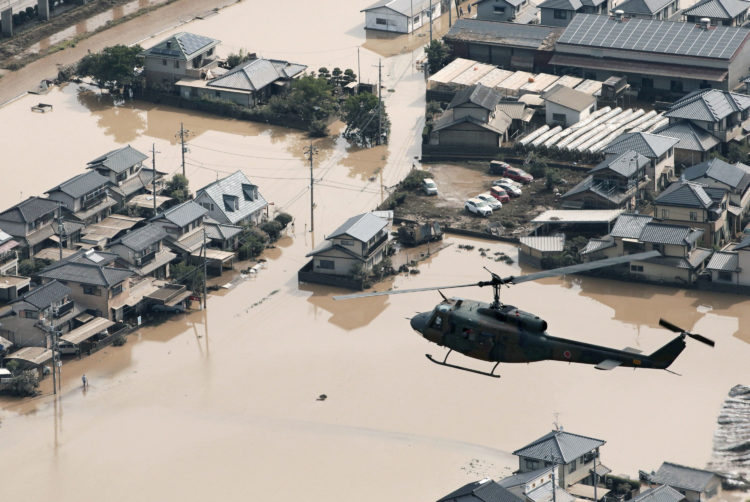 (+Fotos) Ascienden a 156 muertos por inundaciones en Japón