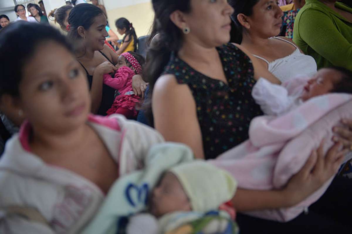 EE. UU. chantajeó a Ecuador para retirar moción sobre lactancia materna en la OMS