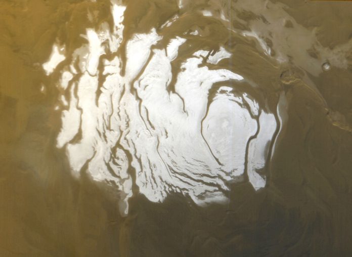 José Maza y hallazgo de lago en Marte: «Existe la posibilidad de que haya vida y eso sí que sería espectacular»