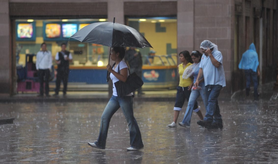 Advierten que lluvias se mantendrán en Venezuela durante las próximas horas