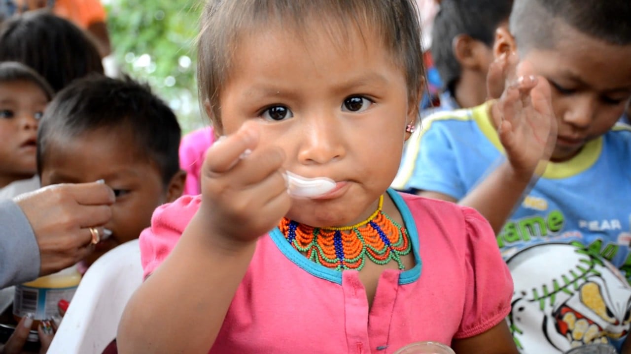 Investigan muerte de 5 niños indígenas por presunta desnutrición en Colombia