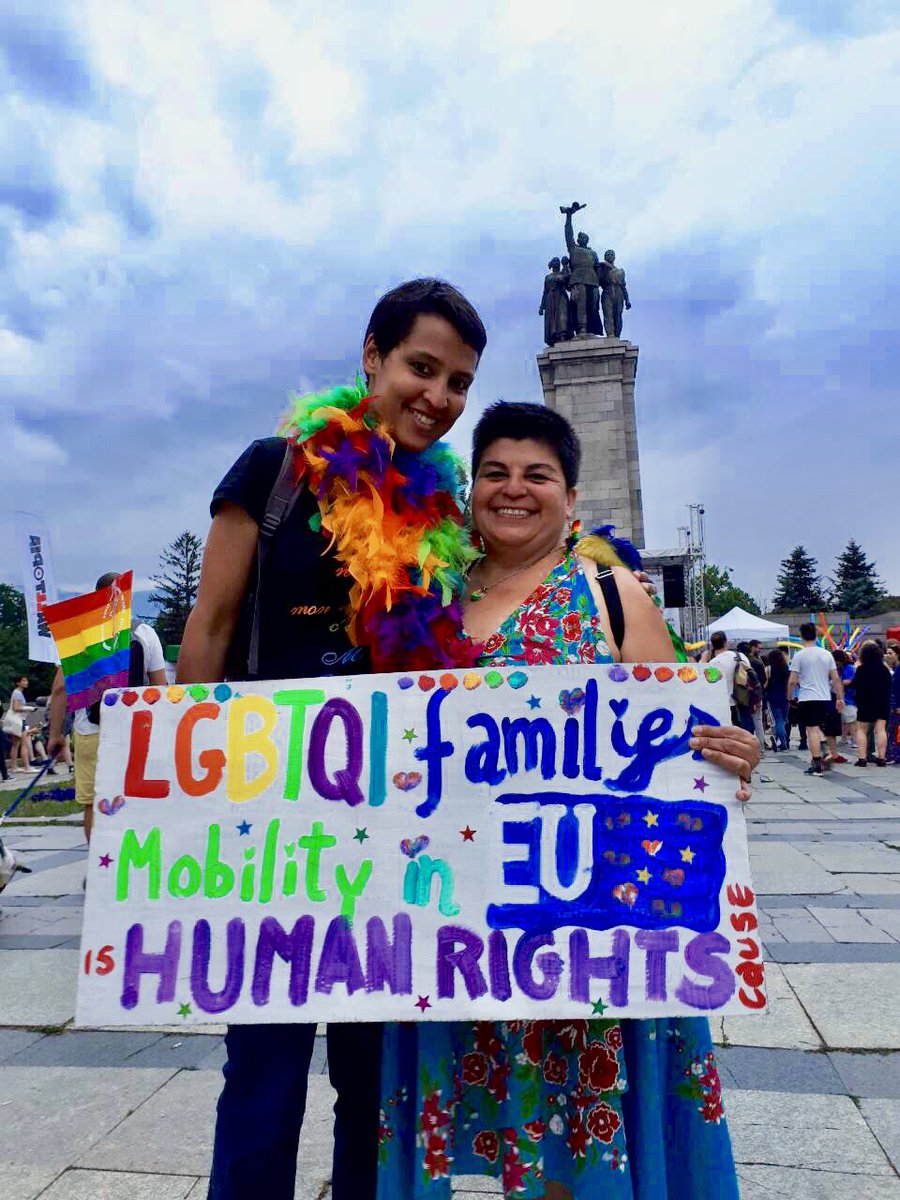 Chilena protagoniza el primer matrimonio igualitario en la historia de Bulgaria