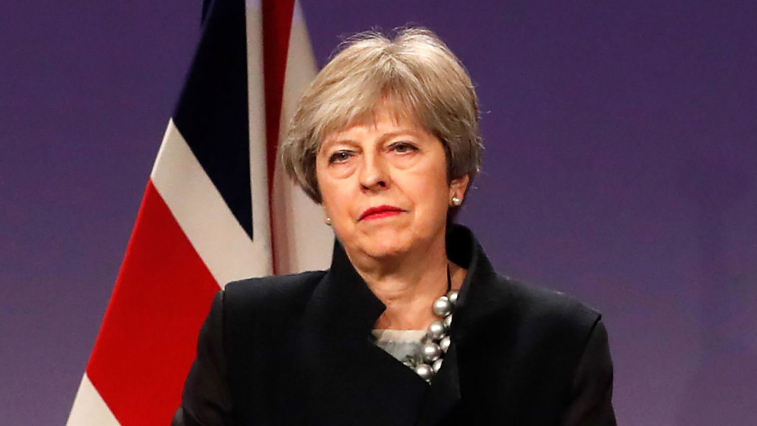 Theresa May asume directamente negociaciones del Brexit con la UE