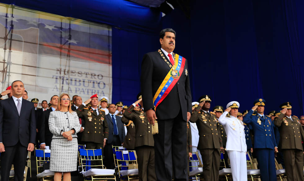 Gobernadores de estados de Venezuela condenaron atentado contra presidente Maduro