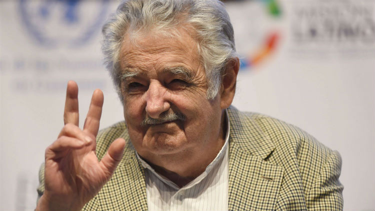 ‘Pepe’ Mujica renuncia al Senado por «cansancio del largo viaje»
