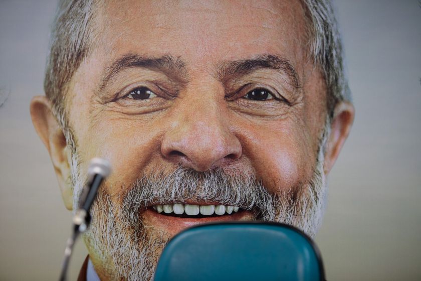 Fiscalía en Brasil cree que Lula «no es ni puede ser» candidato presidencial