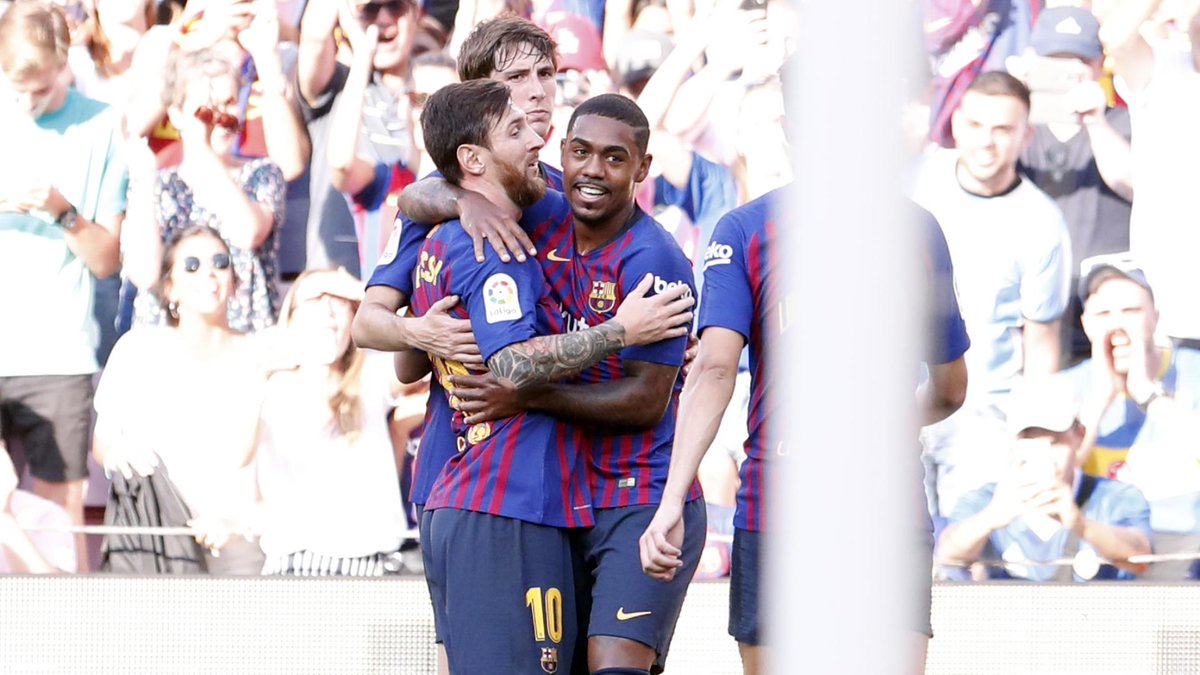Barcelona celebra su primer trofeo