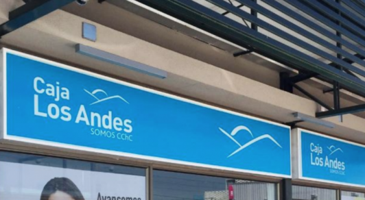 Caja de Compensación Los Andes despide a 300 trabajadores pero invertiría 5 millones de dólares en nuevo logo