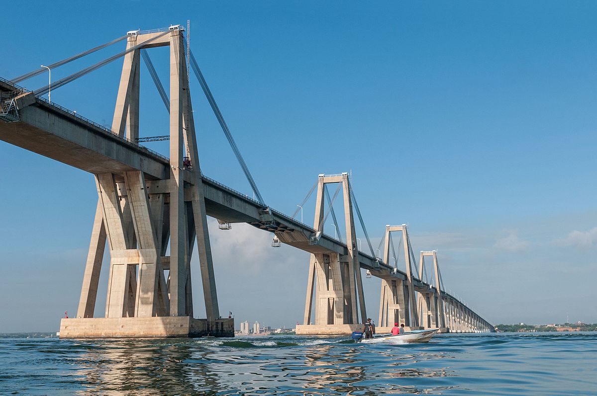 El puente desplomado en Italia tiene un hermano mayor en Venezuela