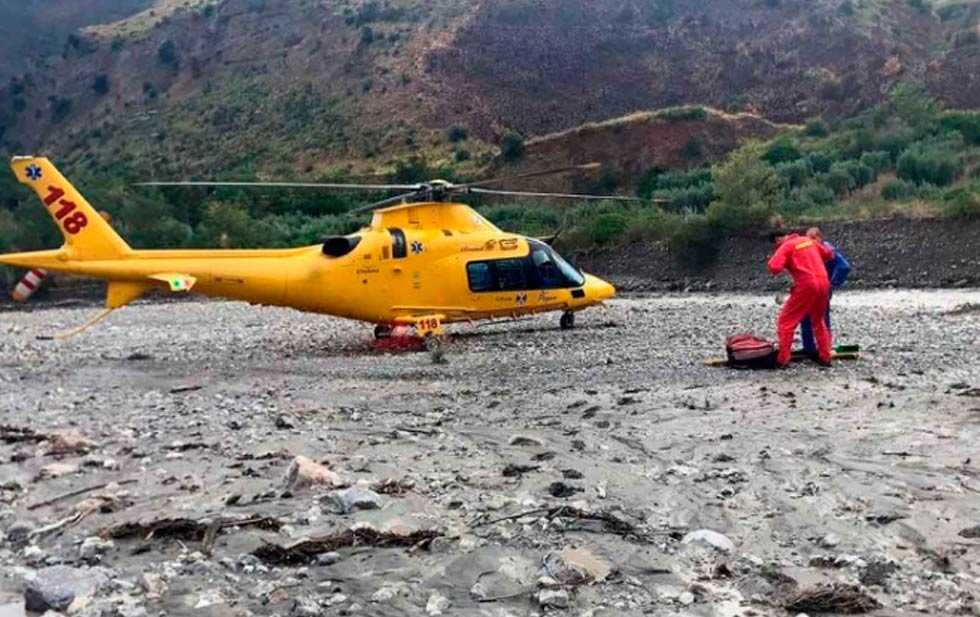 (Fotos) Fallecen diez excursionistas al quedar atrapados por crecida de río en Italia