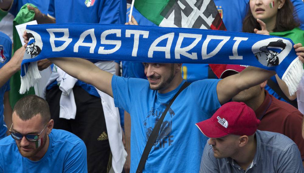 Ministro italiano plantea derogar la ley que prohíbe la violencia fascista