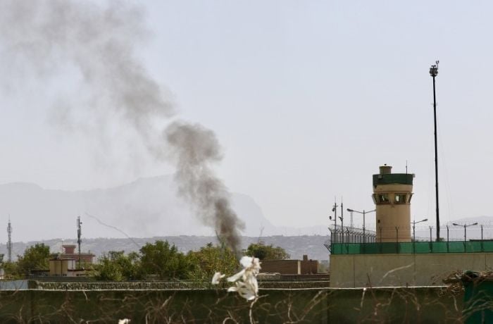 Muere un guardia de seguridad como resultado de un tiroteo en el aeropuerto de Kabul en Afganistán