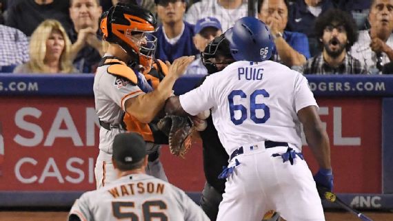 (Video) Golpiza: Las bancas se vaciaron en el encuentro entre Dodgers y Gigantes