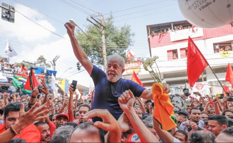 Lula luchará «hasta el final» por su candidatura a la presidencia de Brasil