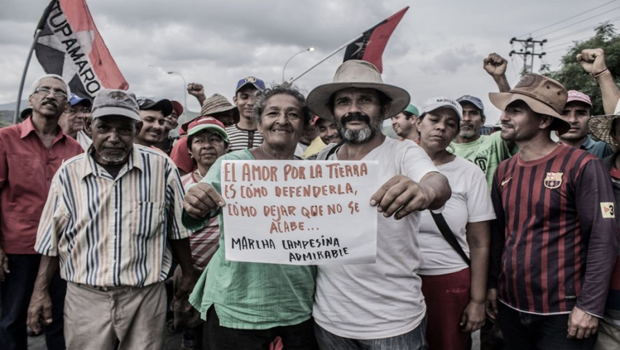 Guardia Nacional impide que la Marcha Campesina Admirable llegue al palacio presidencial