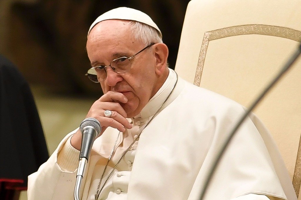 Exnuncio EE.UU acusa al Papa de anular sanciones contra arzobispo en caso de abuso infantil